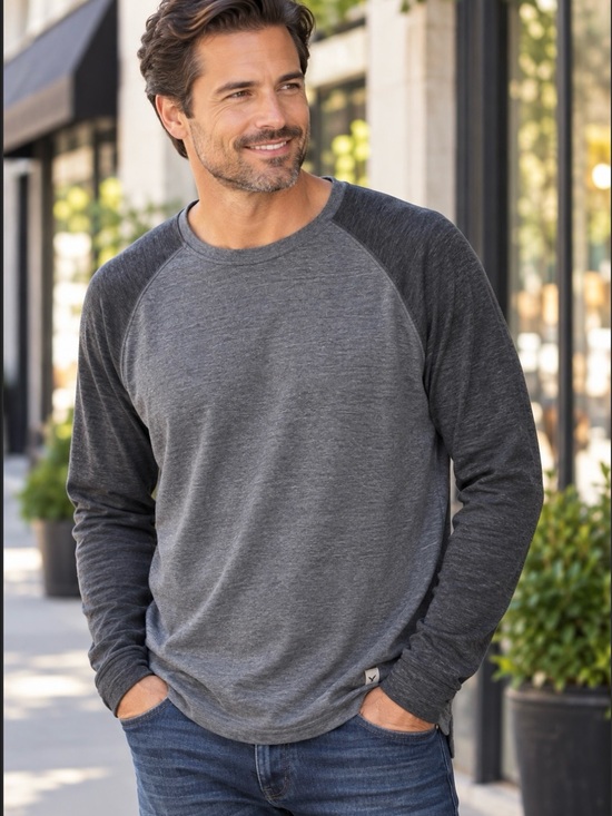 American Eagle Outfitters Other - American Eagle Outfitters Men's Two-Tone Charcoal Gray Long Sleeve Tee